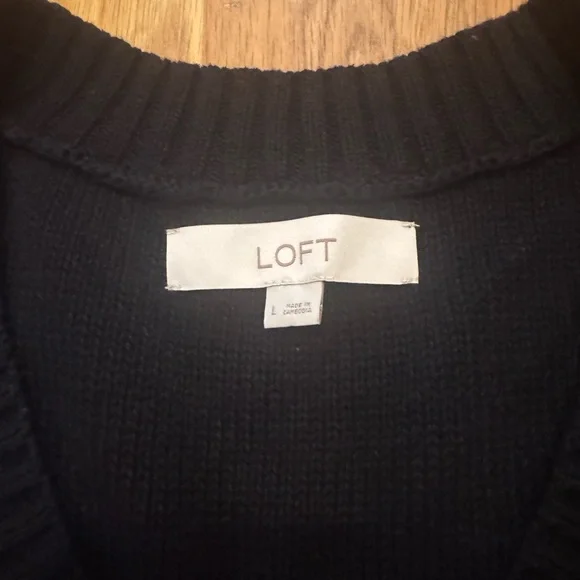 LOFT Black V-Neck Sweater Vest Large - Picture 4 of 5